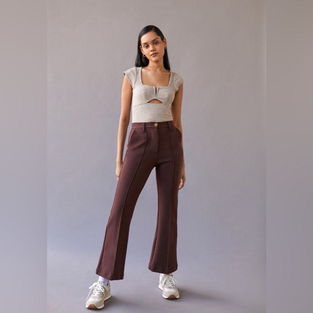 UO Isabella Ponte High-Waisted Flare Pant M